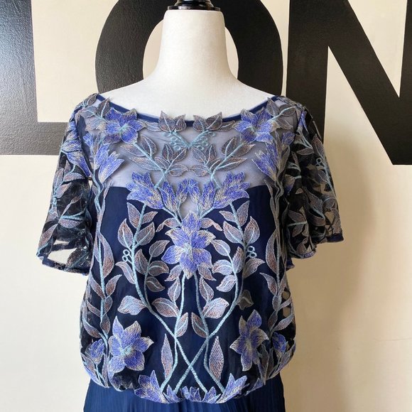 JS Collections Pleat Dress - Picture 2 of 5